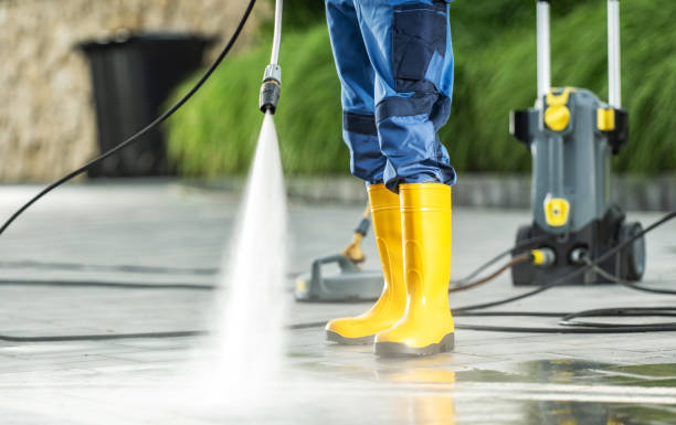 Why Choose Our Certified Pressure Washing Experts for Your Project Needs in Salamatof, AK?