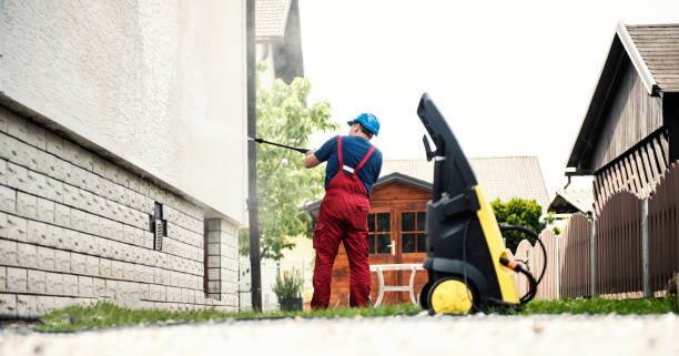 Best Roof Pressure Washing  in Salamatof, AK